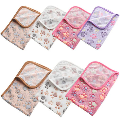 Winter Velvet Pet Sleeping Warm Blanket with Paw/Dot/Bone Pattern®