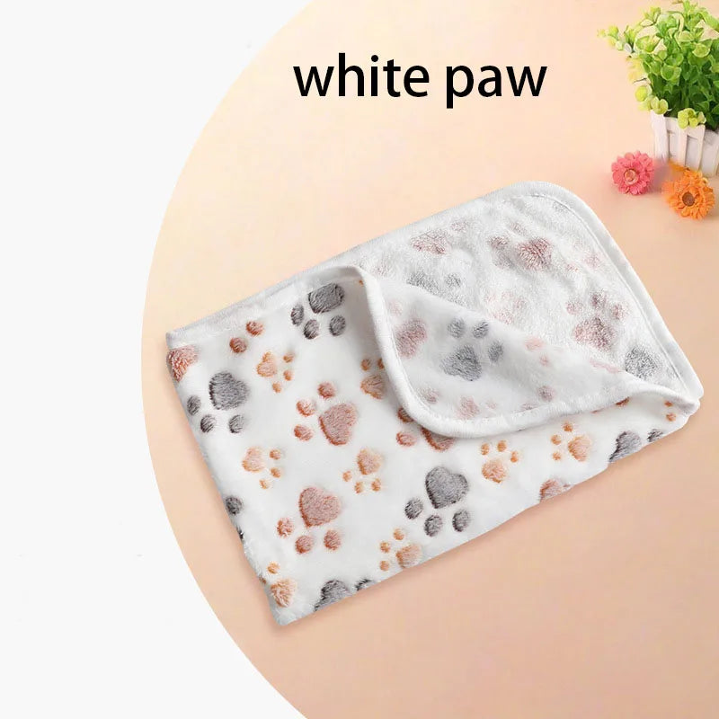 Winter Velvet Pet Sleeping Warm Blanket with Paw/Dot/Bone Pattern®