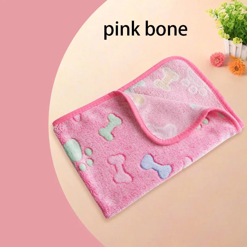 Winter Velvet Pet Sleeping Warm Blanket with Paw/Dot/Bone Pattern®